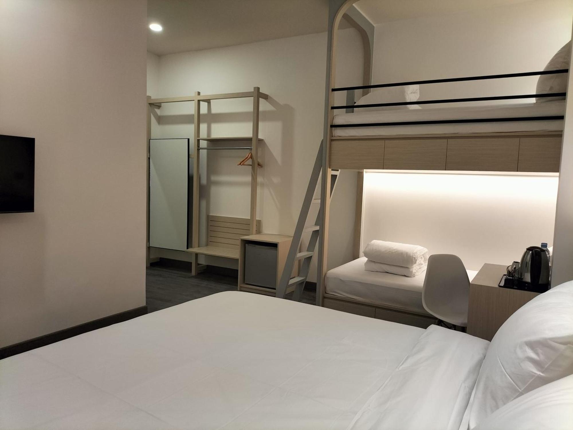 True Blue Hotel Menteng Jakarta Kültér fotó