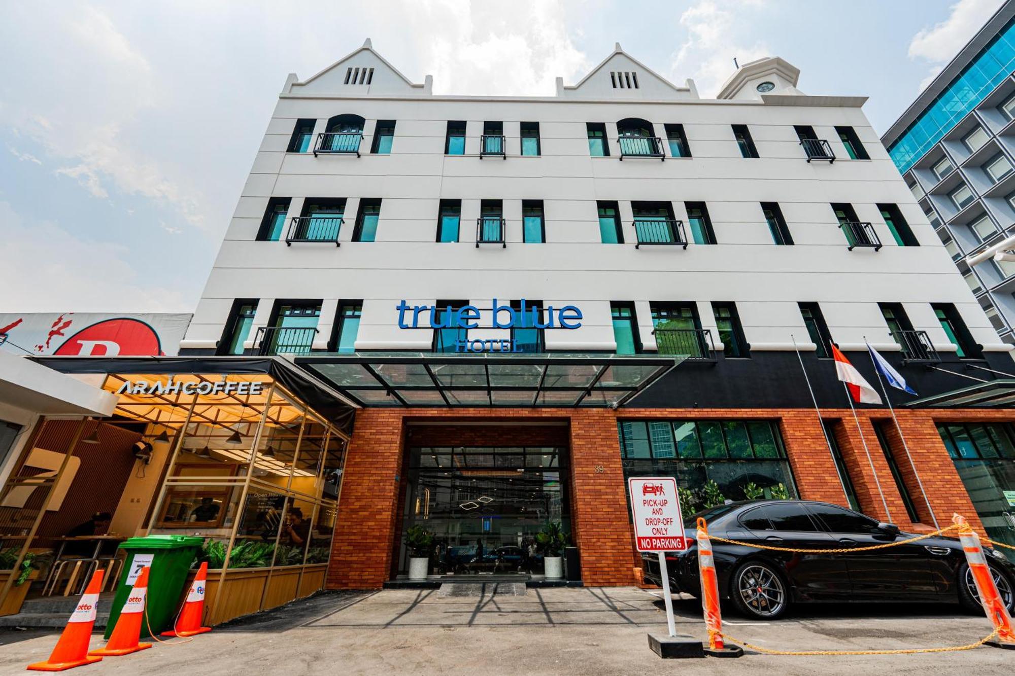True Blue Hotel Menteng Jakarta Kültér fotó